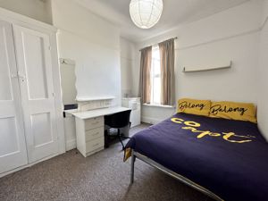 Photo 23- click for photo gallery